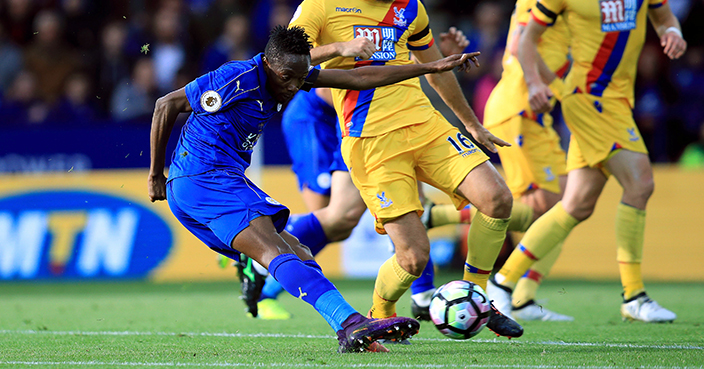 Leicester City's Ahmed Musa, left, scores during the English Premier League soccer match between Leicester City and Crystal Palace at the King Power Stadium, Leicester, England, Saturday, Oct. 22, 2016. (Mike Egerton/PA via AP)