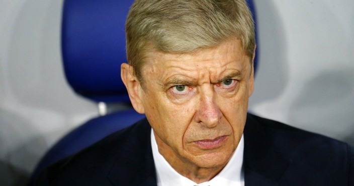 Arsenal's manager Arsene Wenger looks on during the Europa League quarter final, second leg soccer match between CSKA Moscow and Arsenal at the CSKA Arena, Moscow, Thursday, April 12, 2018. (AP Photo/Alexander Zemlianichenko)